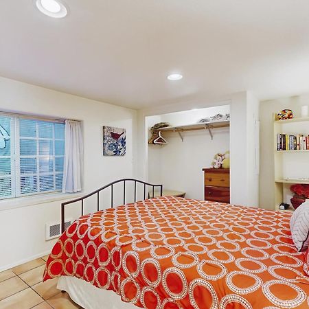Hale Kaalawai Unit B Apartment Oceanside Exterior photo